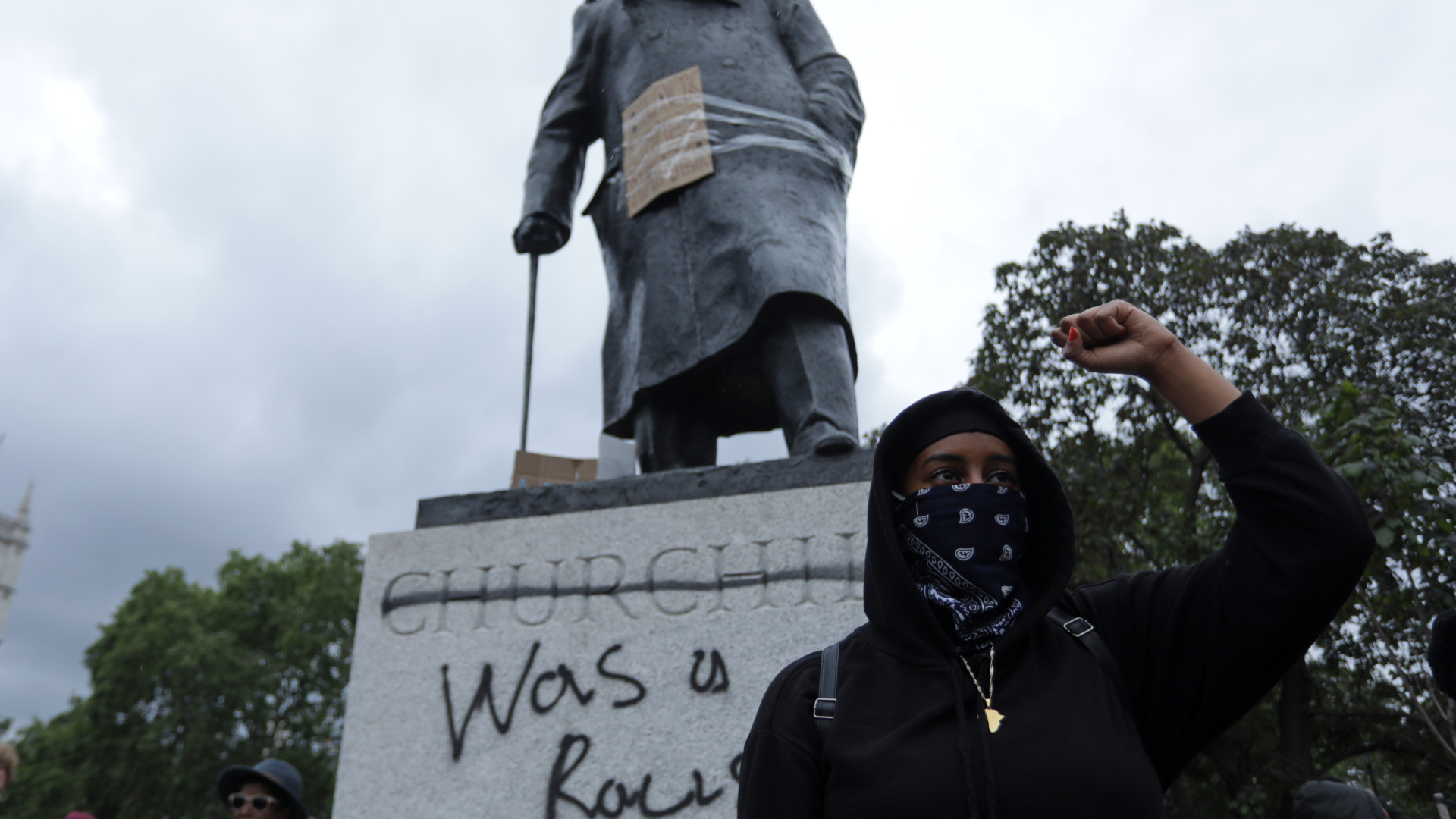 Statue protests reignite focus on Britain's slave trading past - CGTN
