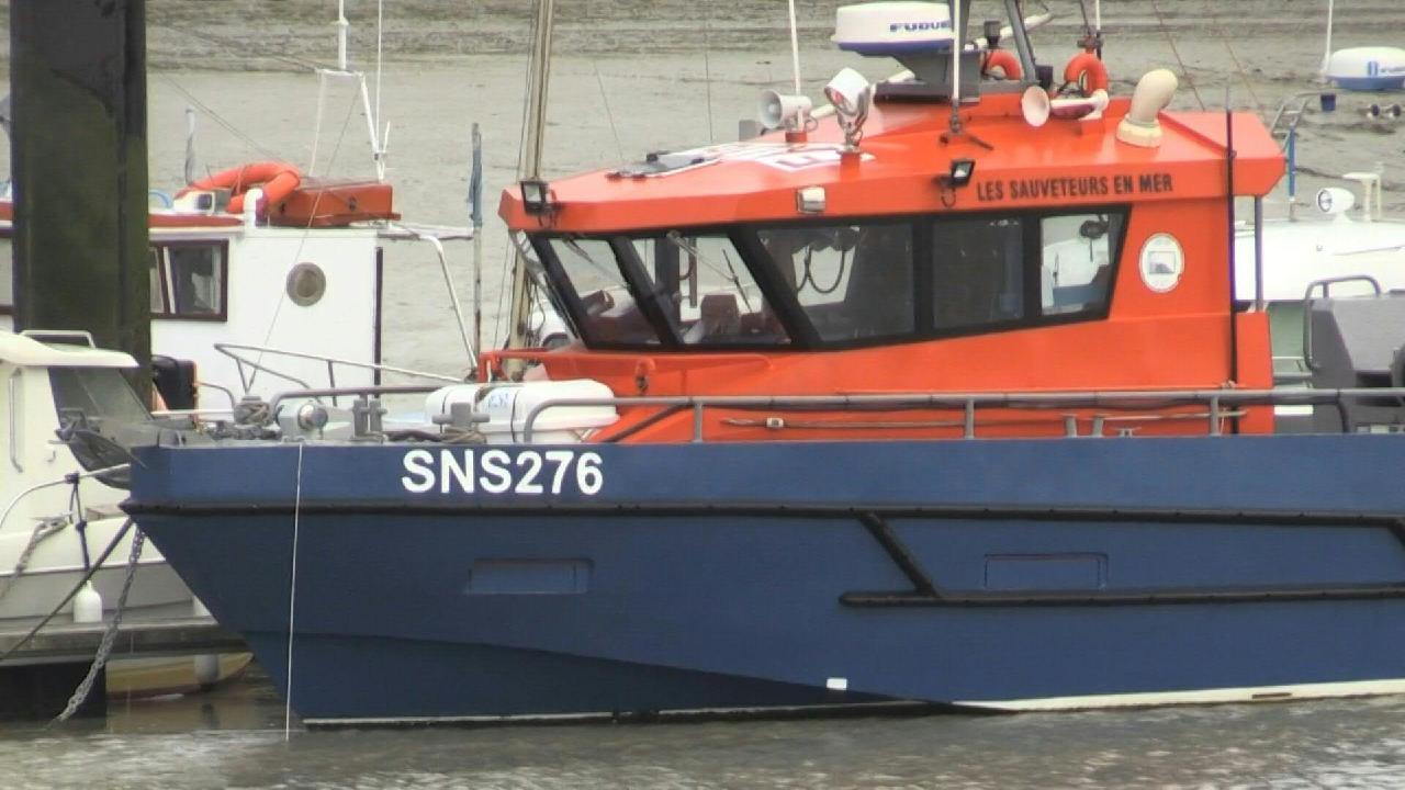 Four dead after migrant boat capsizes in English Channel - CGTN