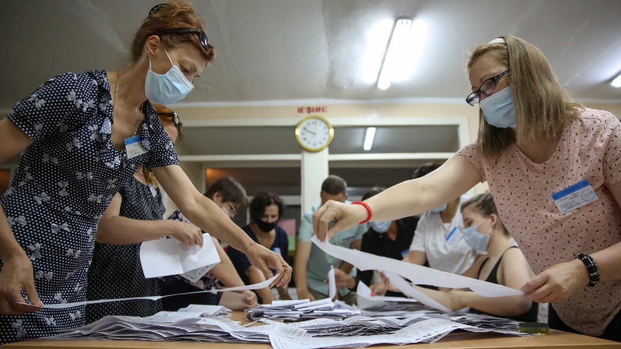 Breathtaking Moldova Election: Pro-eu Party Takes Decisive Lead Background Photography Breathtaking Moldova Election: Pro-eu Party Takes Decisive Lead Background Photography