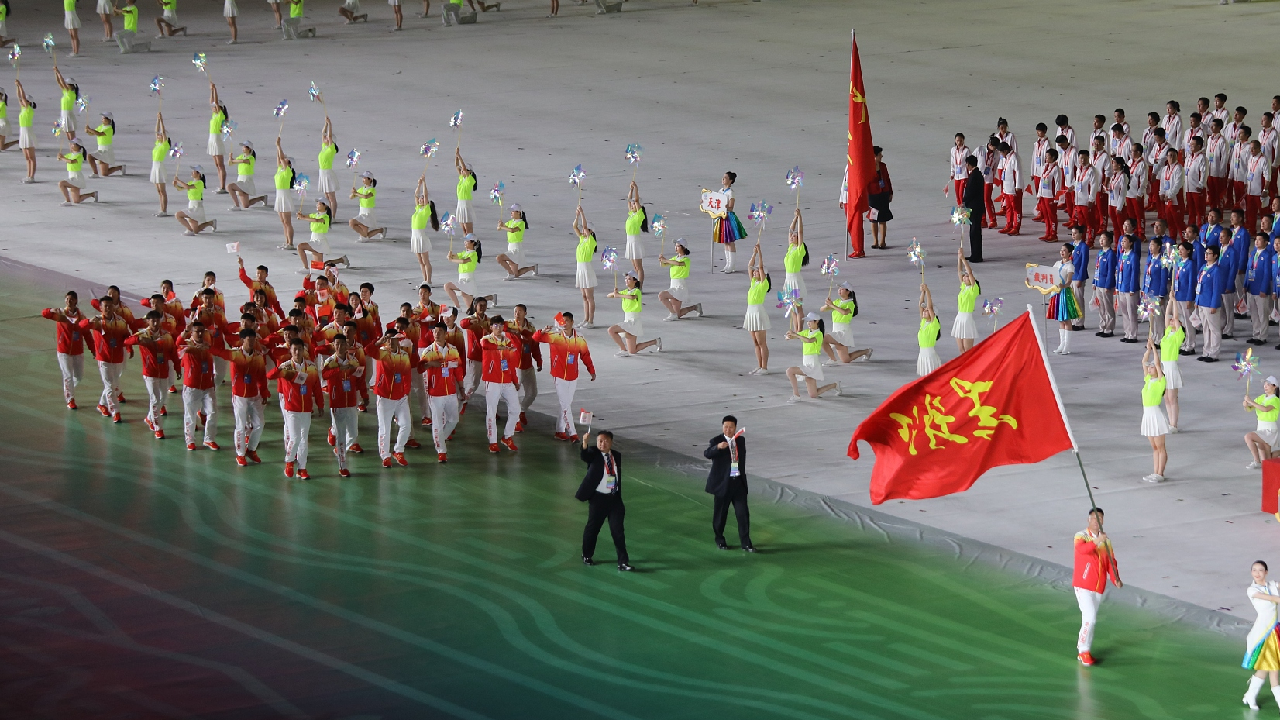 'Mini-Olympics,' battery surge and vaccine milestone: China this week ...