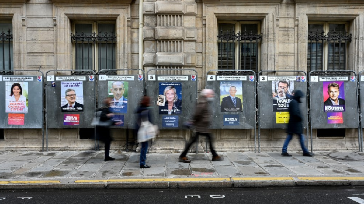 French Presidential Hopefuls Rally On Final Day Of Election Campaign - Cgtn