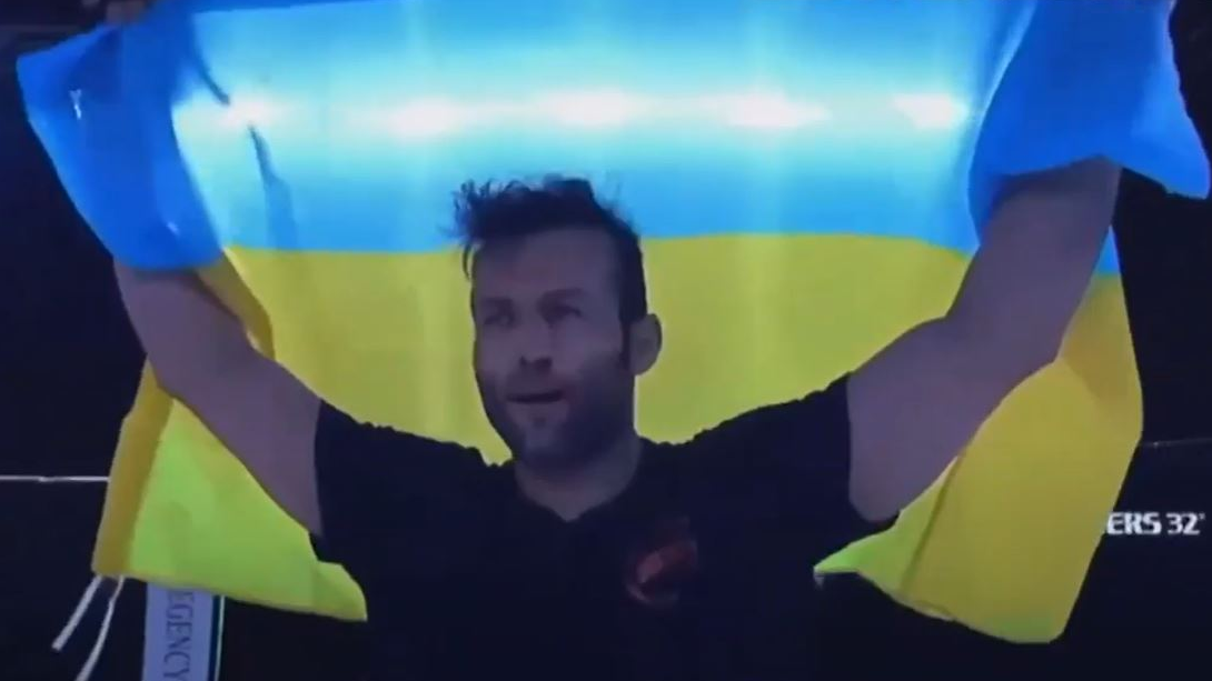 Fighting for a life in Europe: Iranian refugee becomes MMA star