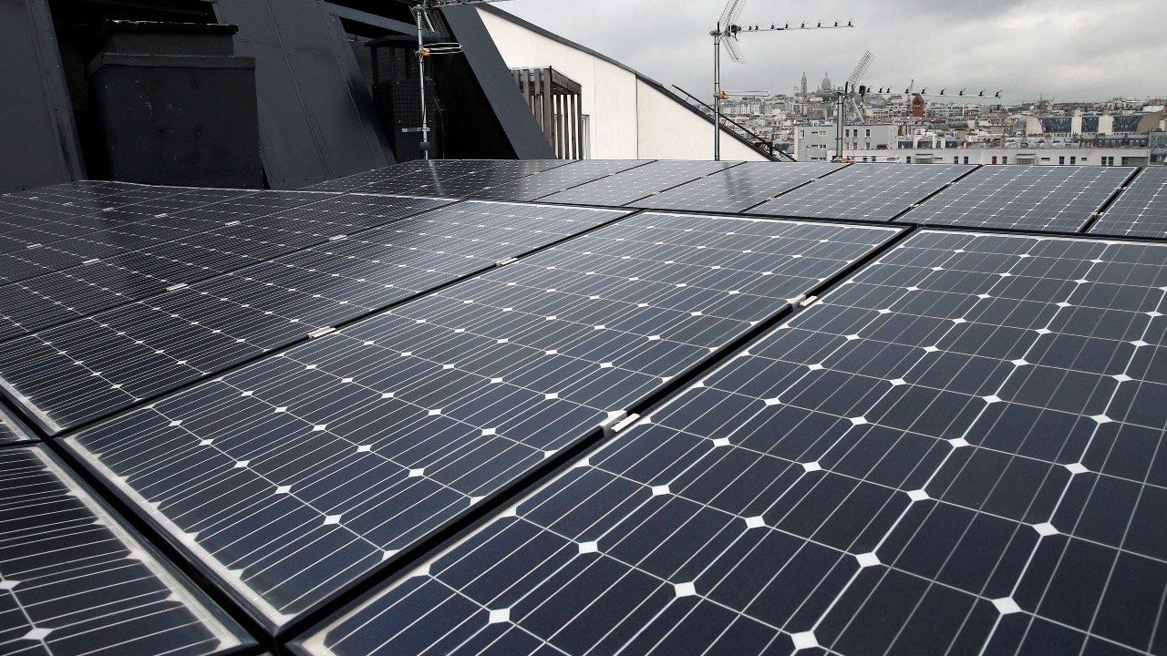 According to the European Commission, solar is the energy source that is growing at the fastest pace across the EU. /Benoit Tessier/File Photo/Reuters