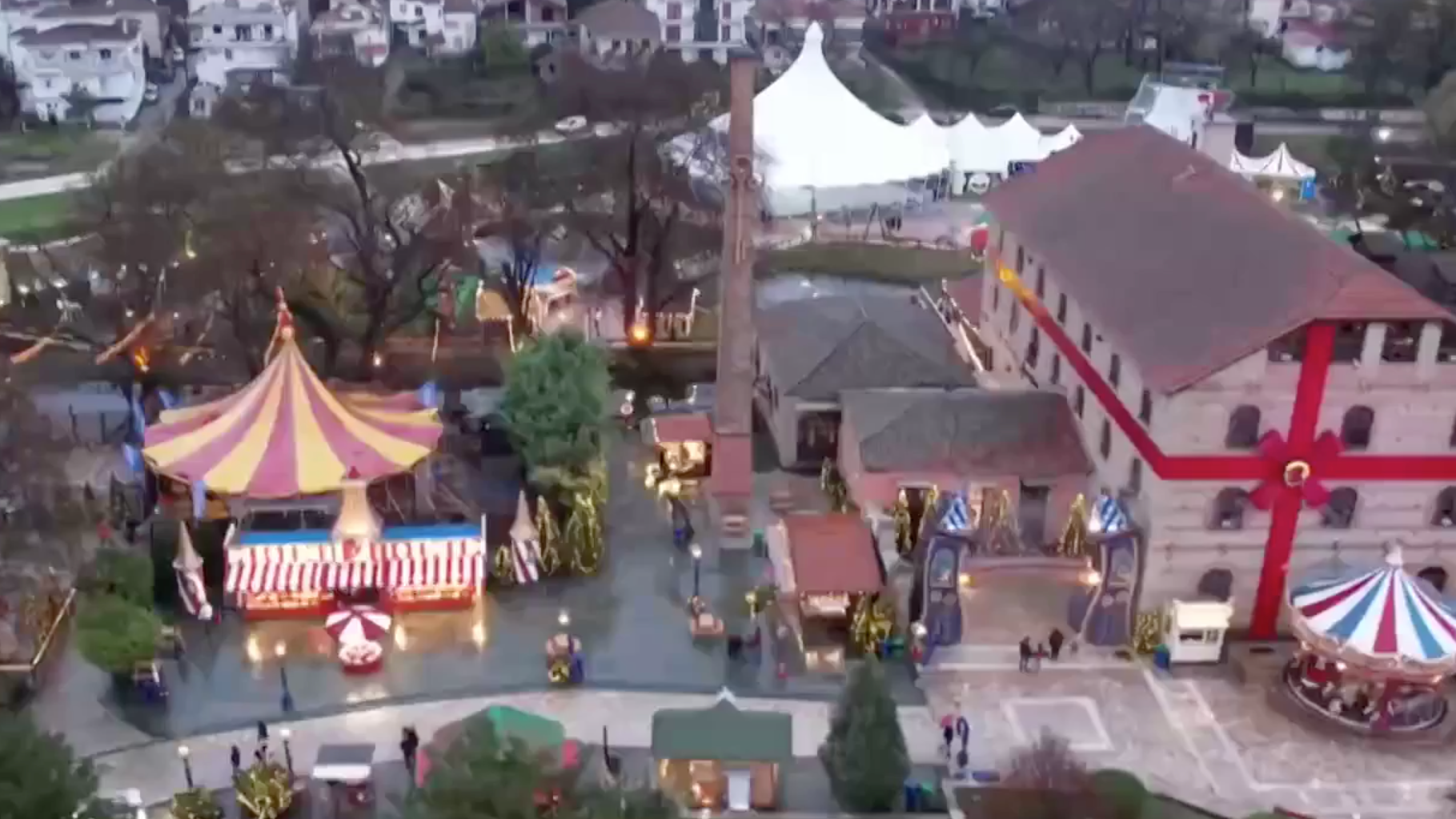 From above, it looks like any other Christmas market, but on the ground things are a bit smarter. /CGTN