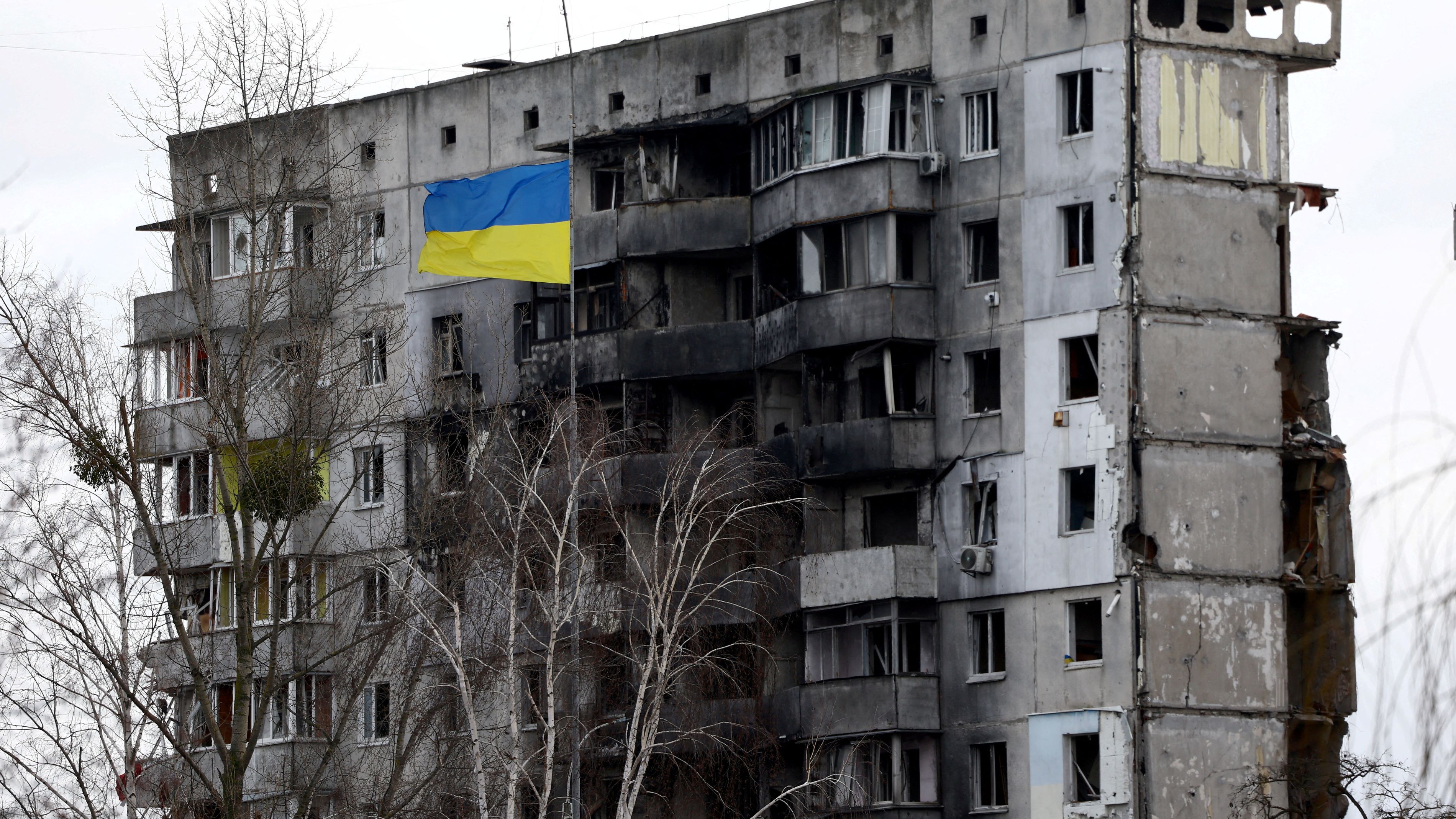 A destroyed residential building in Borodianka, near Kyiv. /Lisi Niesner/Reuters
