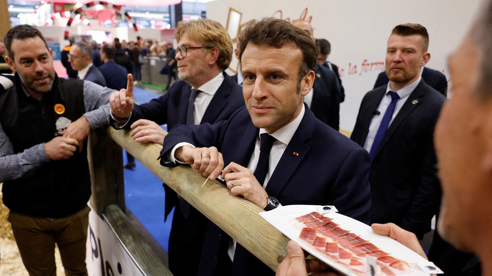 Macron made the announcement during an annual trip to the Paris Agriculture Show./Christian Hartmann/AFP
