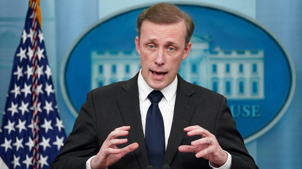 U.S. White House national security adviser Jake Sullivan said there would be consequences if China sent Russia military aid. /Kevin Lamarque/Reuters
