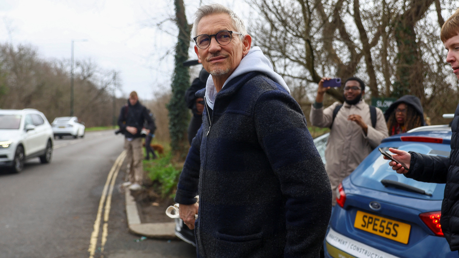 BBC Sport presenter and former England striker Gary Lineker will resume his role as presenter of Match of the Day after reaching an agreement with the corporation over his use of social media. /Reuters/Hannah McKay.