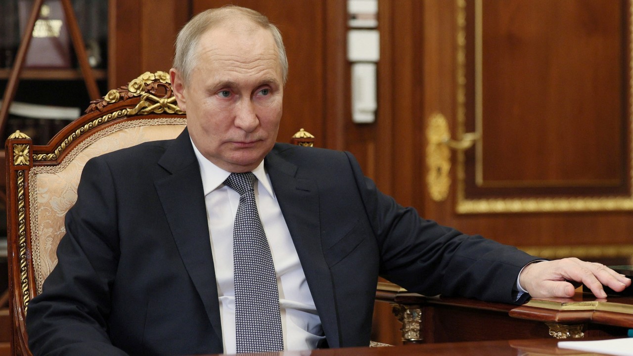 Russian President Vladimir Putin has warned his country will have to 'respond accordingly' to the UK exporting ammunition to Ukraine. /Gavriil Grigorov /Sputnik/Pool via Reuters