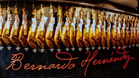 Beher, Iberian ham producers in Guijuelo, Salamanca, is a family-owned and run company that has been selling their products in China since 2008. /CGTN