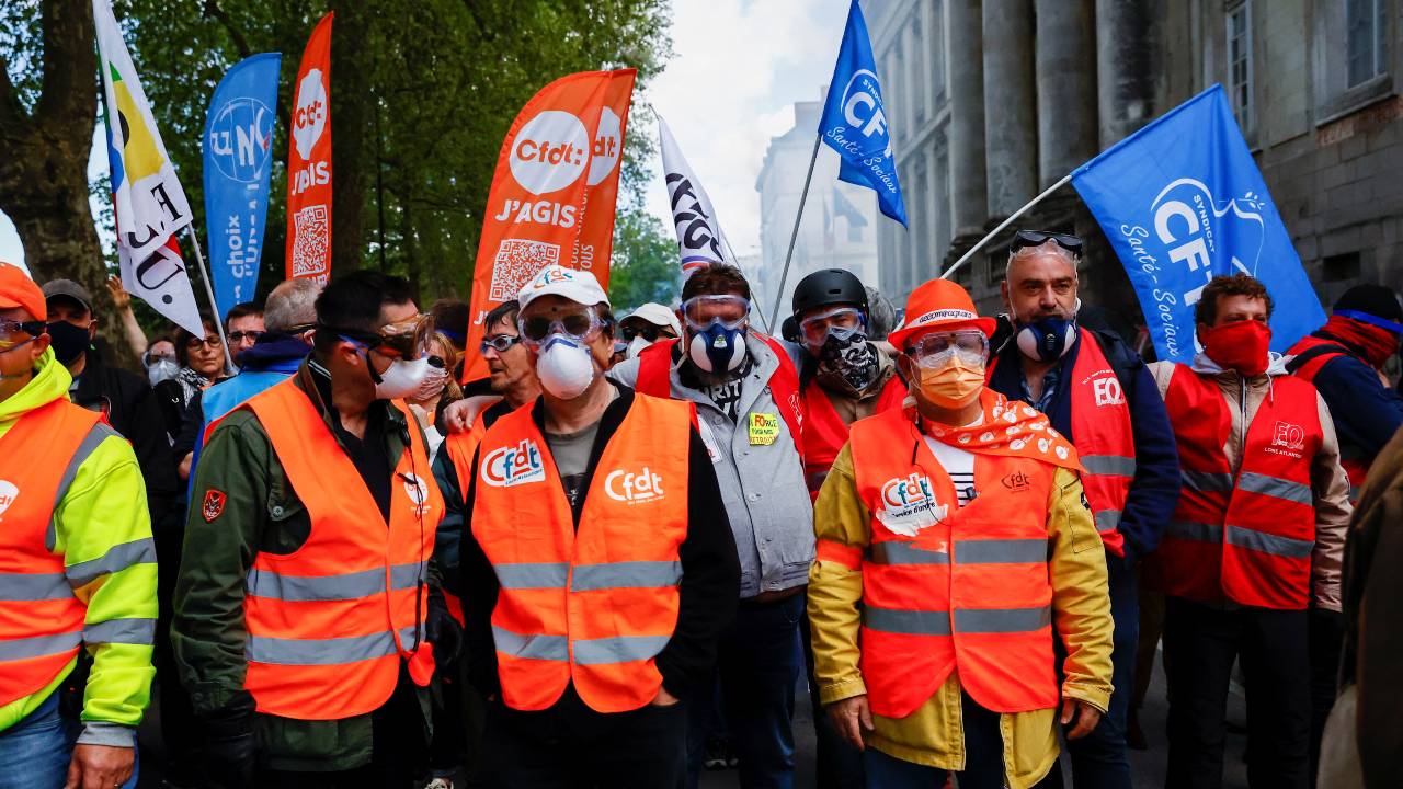 Union members take part in a May Day labour march in Nantes. /Stephane Mahe/Reuters