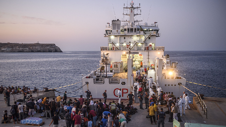 German rescue ship defies Italy over migrant disembarkation rules - CGTN