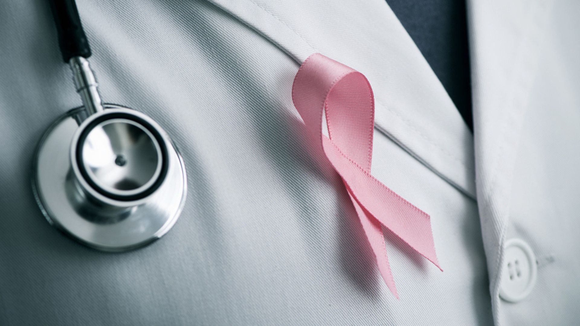 A pink ribbon for breast cancer. /nito100/Getty Creative via CFP