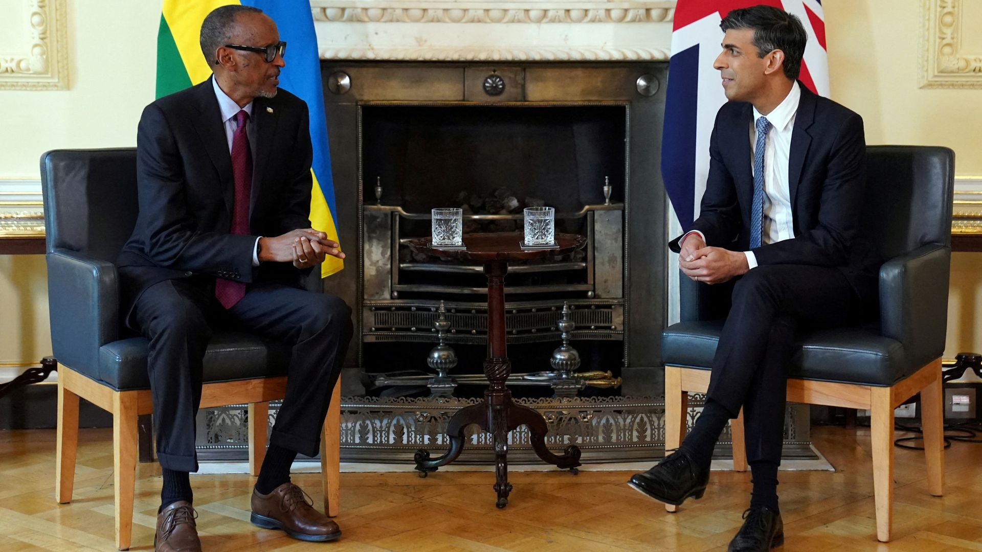 British Prime Minister Rishi Sunak (R) and Rwandan President Paul Kagame in London last month. /Stefan Rousseau/Pool via Reuters