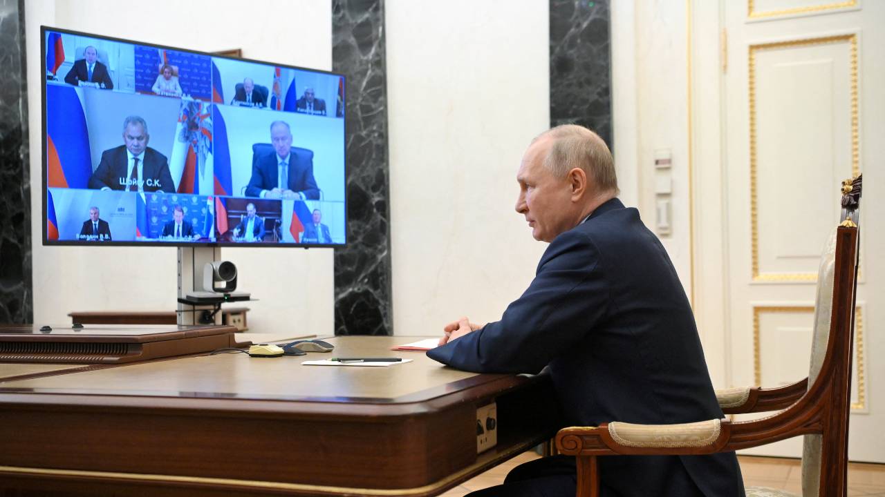 President Vladimir Putin said Russia could use cluster bombs if Ukraine employed such munitions, supplied by the U.S. /Sputnik/Alexander Kazakov/Kremlin/Reuters
