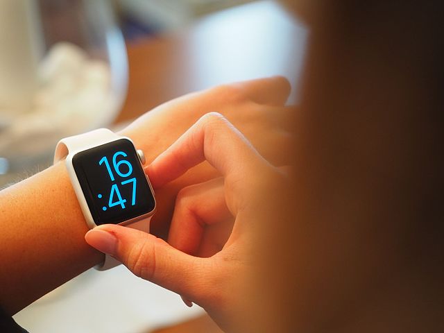 Scientists analysed data collected by smartwatches over a seven-day period measuring participants' speed of movement. They found that they could accurately predict, using artificial intelligence (AI), those who would go on to later develop the disease. /Wikipedia Commons/