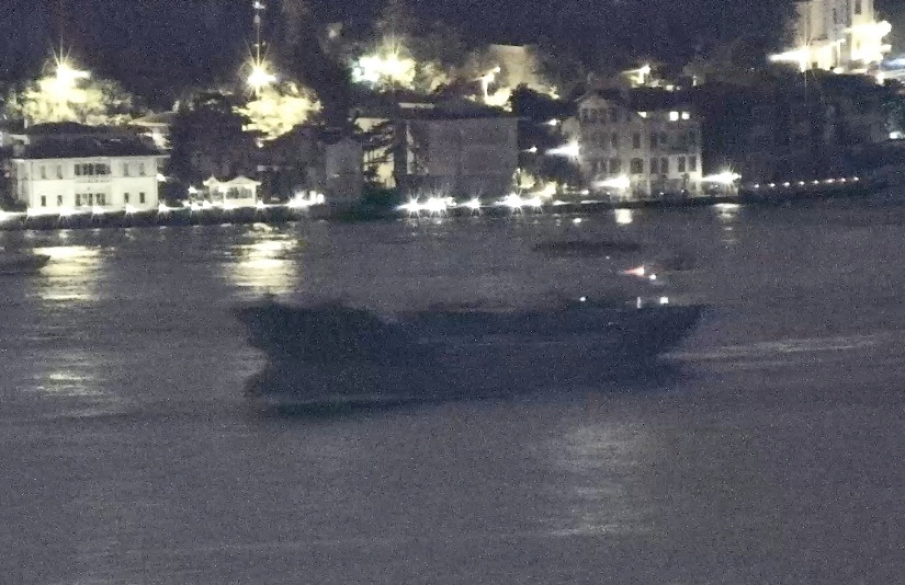 Palau-flagged vessel Sukru Okan transits Bosphorus on its way to the Black Sea in Istanbul. Yoruk Isik/ Reuters