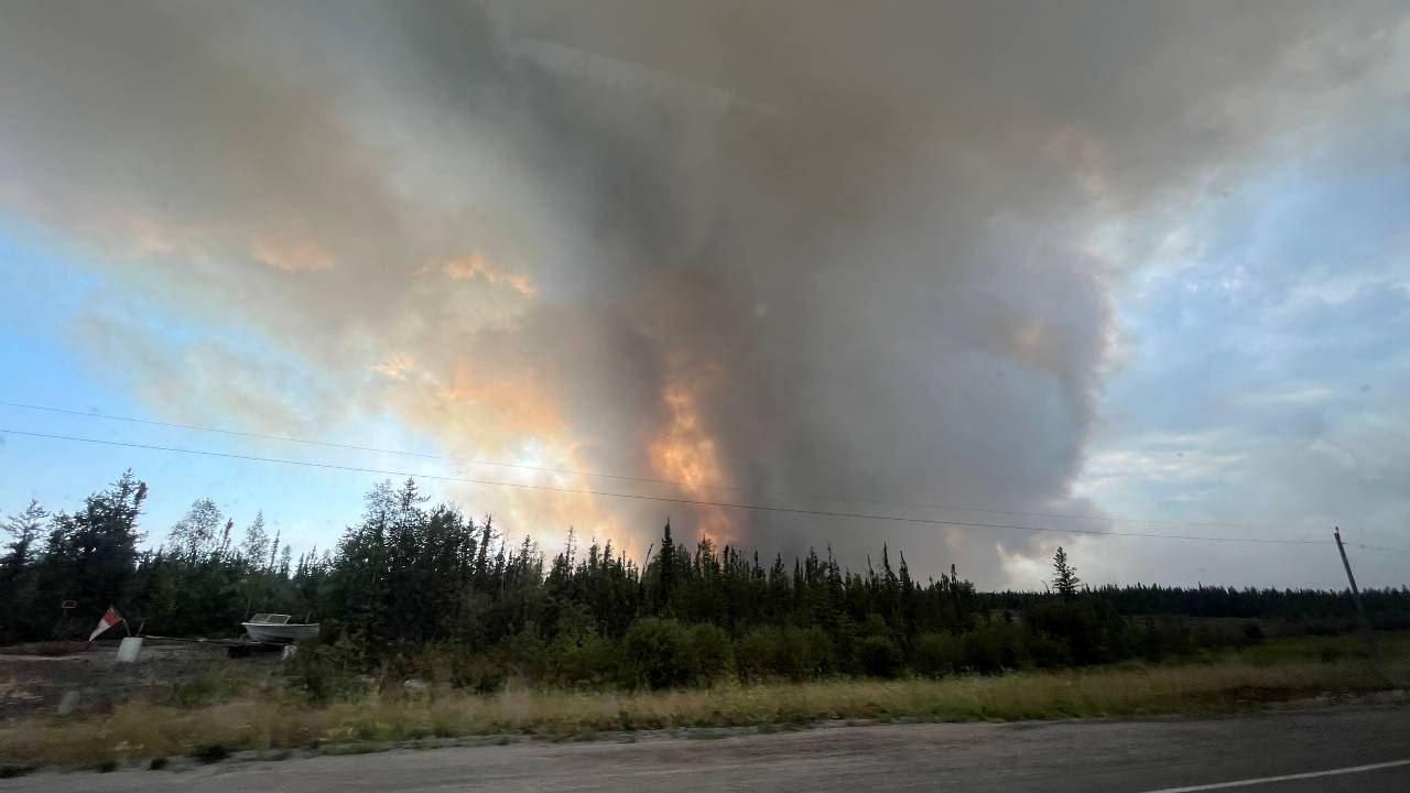 Meta isn't allowing news articles on its platforms, despite people relying on it to share information on wildfires like those near the Canadian town of Yellowknife. /Instagram @mckuglovin/Reuters
