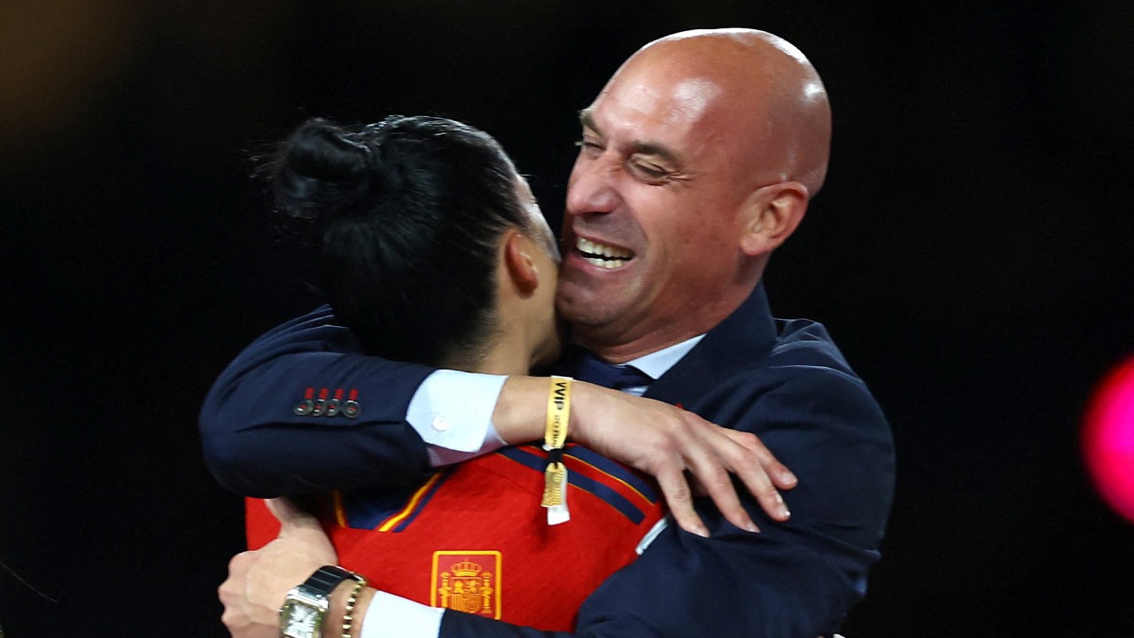 Jennifer Hermoso, seen with Rubiales after Spain's World Cup victory, said in a statement the kiss was not consensual / Hannah Mckay/Reuters