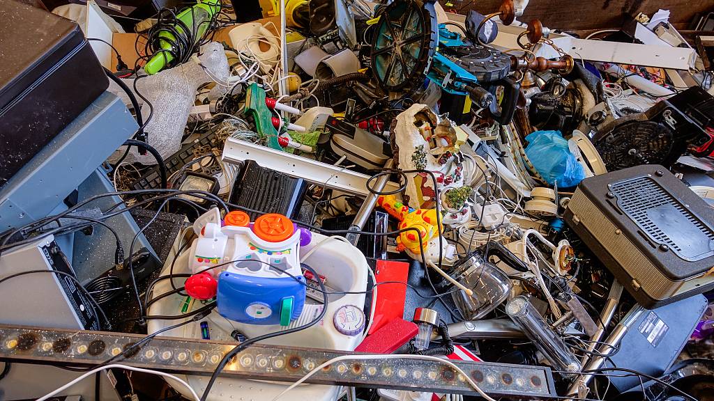 The UK is one of the world's largest contributors to e-waste. /Schon/Getty Creative/CFP