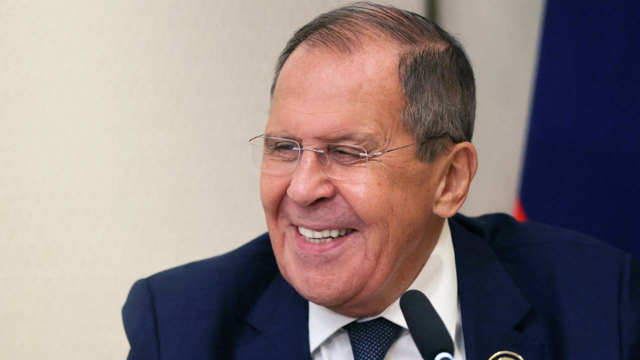 Russian Foreign Minister Sergei Lavrov attends a press conference on the second day of the G20 summit in New Delhi. /Francis Mascarenhas/Reuters