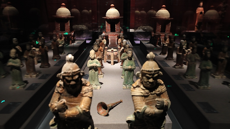 Relics unearthed in China on display at the Chinese Archaeological Museum in Beijing. /CFP