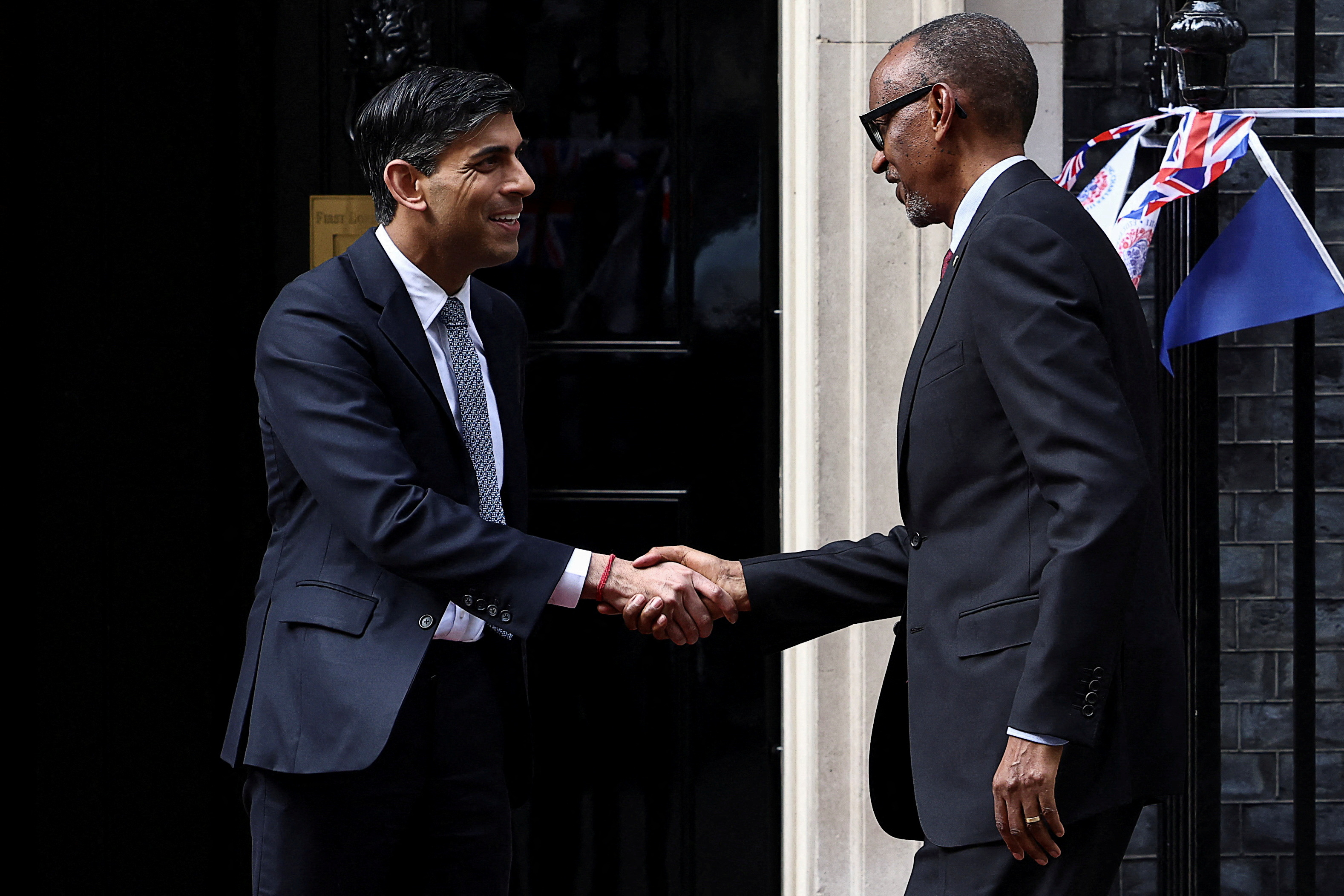 UK Prime Minister Rishi Sunak met Rwandan President Paul Kagame in May. Sunak wanted to send asylum seekers who arrive in the UK on illegal boats to Rwanda at a cost of $213,450 per person. /Reuters/Henry Nicholls.