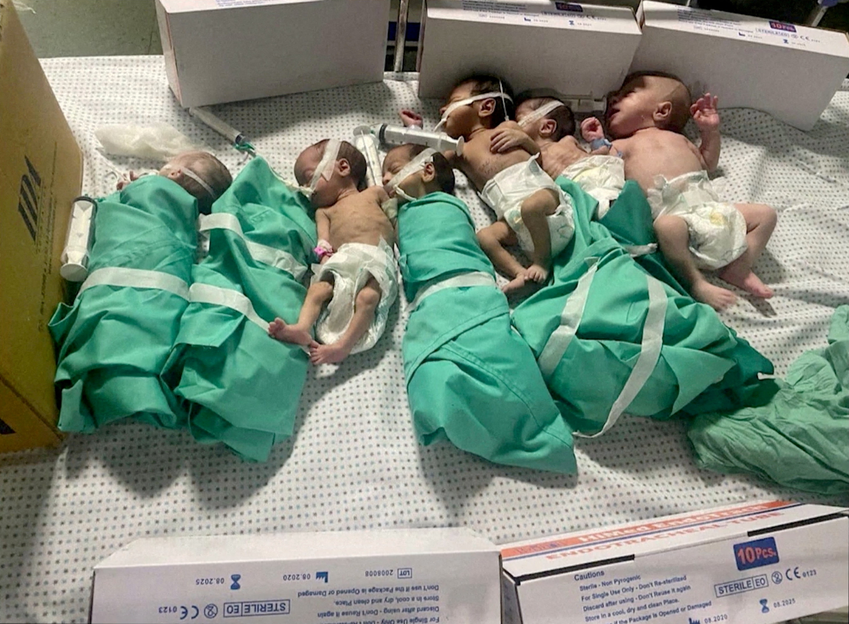The conflict has seen the hospital starved of fuel and medical supplies. The situation has become that bad that babies have been taken out of incubators and staff there say several have died. /Reuters/Pic supplied via third party.