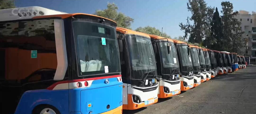 Limassol's public transportation company, also known as EMEL, has incorporated 35 electric mini-buses into its fleet, made by Chinese bus manufacturer Kinlong. /CGTN.