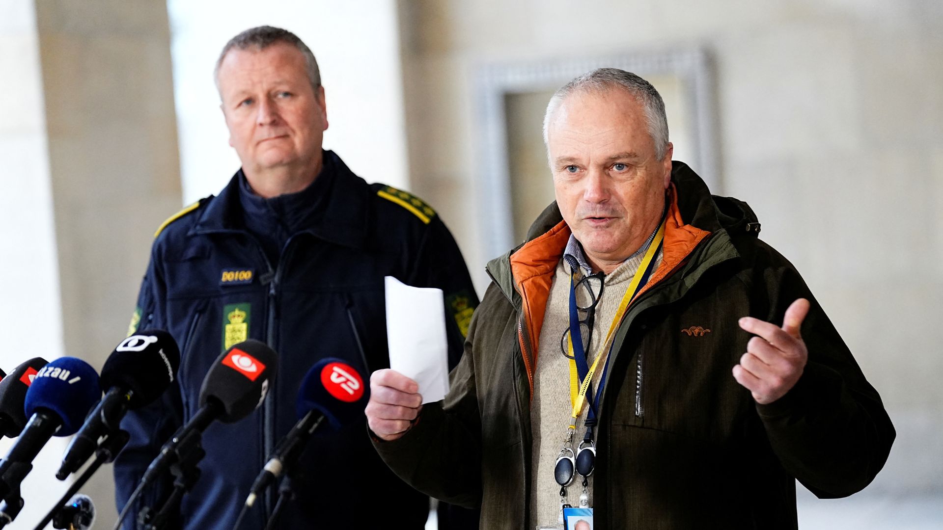 Chief police inspector Flemming Drejer and senior police inspector Peter Dahl give a press briefing on the coordinated police action. /Ritzau Scanpix/Martin Sylvest