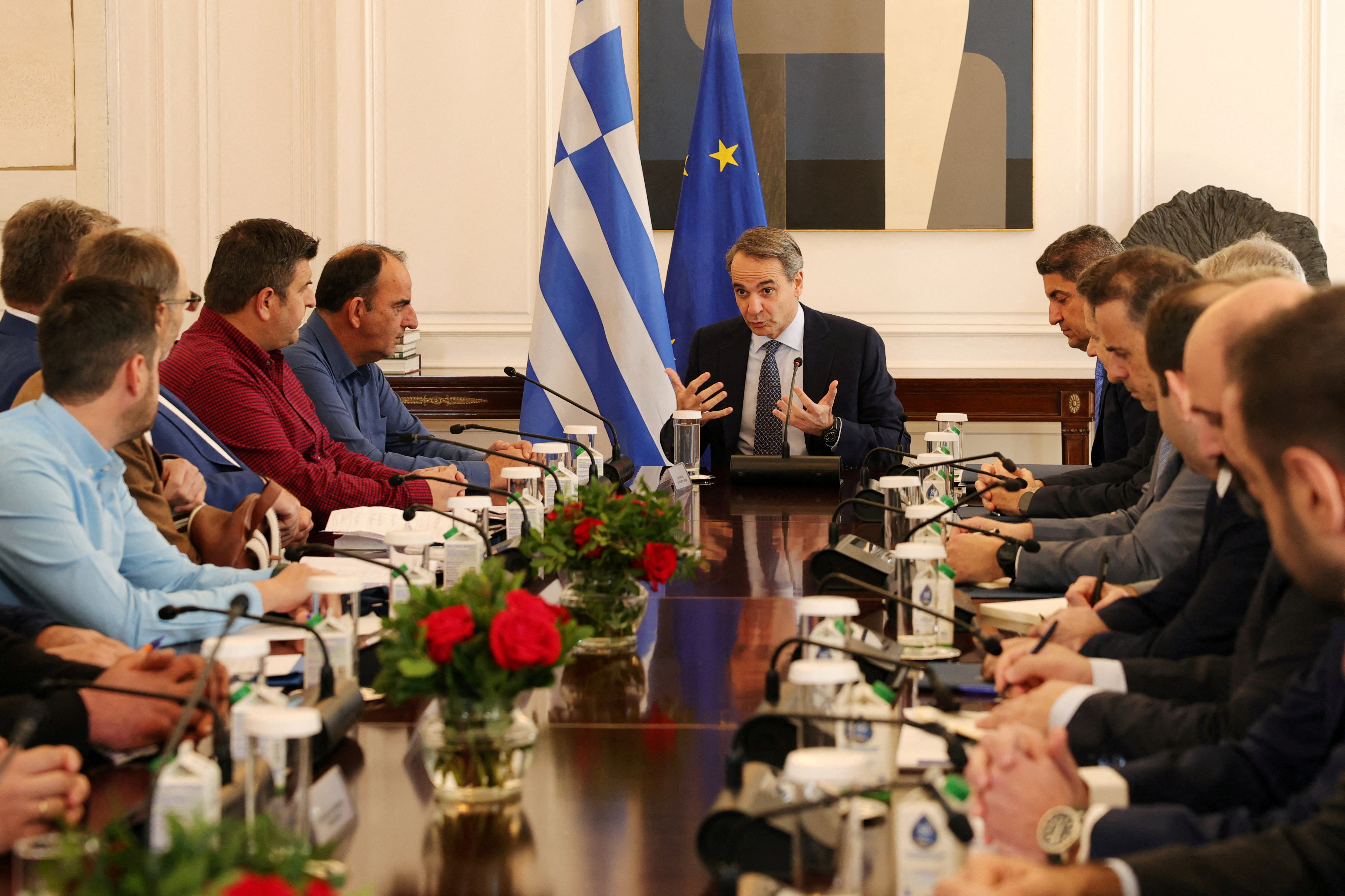 Greek PM Kyriakos Mitsotakis proposed some measures to help farmers during a meeting last week. /Louiza Vradi/Reuters