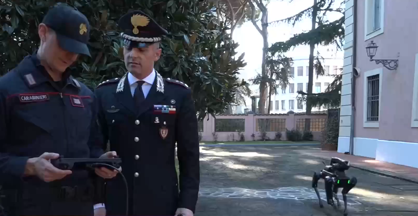 Saetta is working alongside Carabinieri officers in high-risk situations. /CGTN 