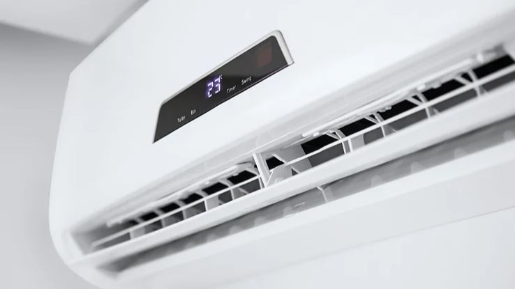 Hungarians are turning to heating and air conditioning systems to reduce carbon emissions./