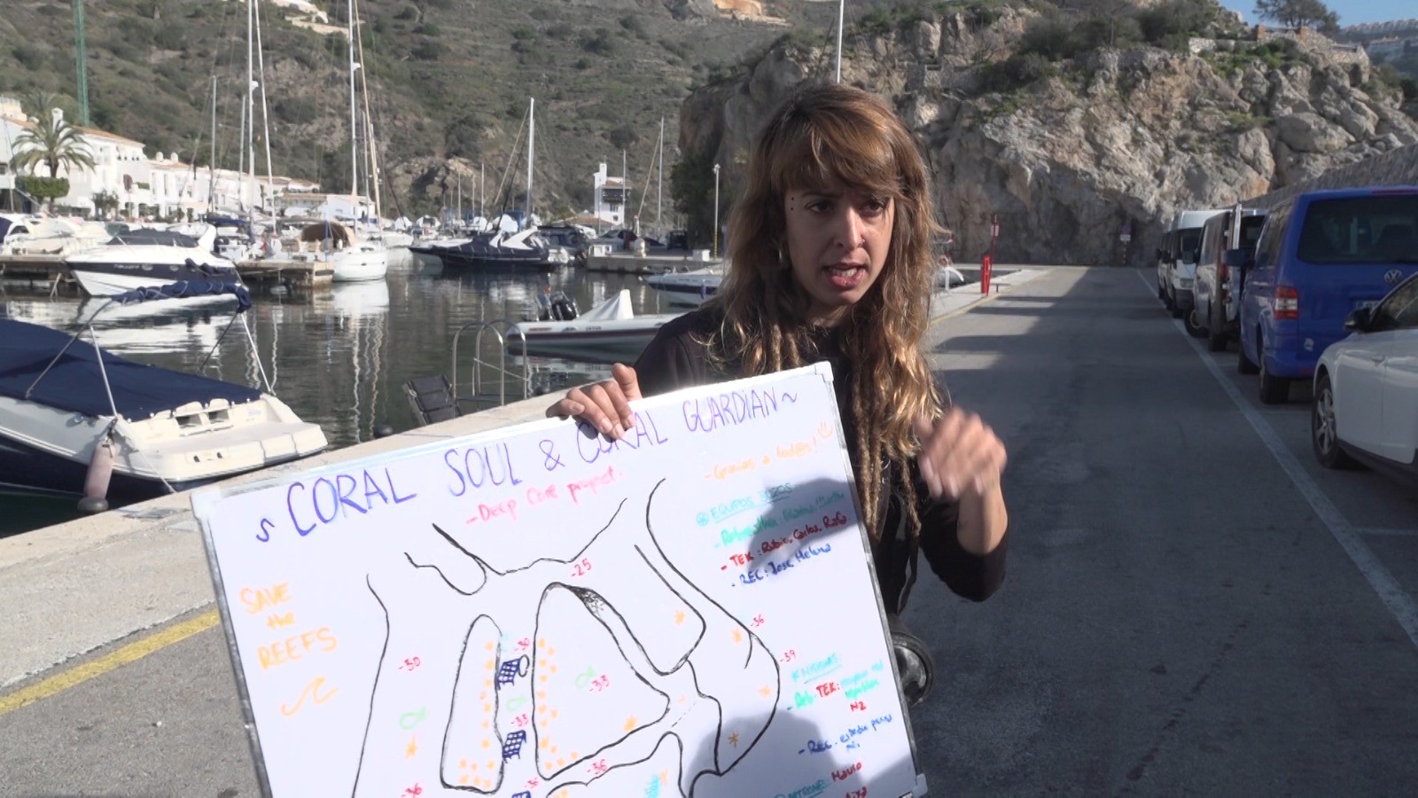 Marina Palacios sets out the plan for the day's dive with the 'Coral Soul' team in Granada, southern Spain./CGTN/Ken Browne