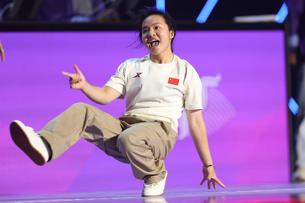 B-girl Liu Qingyi claimed gold at the Asian Games in Hangzhou 2023 /CFP