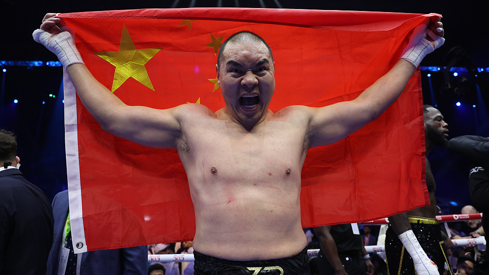 Zhilei was delighted to bounce back from defeat three months ago in the same Saudi Arabian city./ Mark Robinson/Matchroom Boxing/Getty 