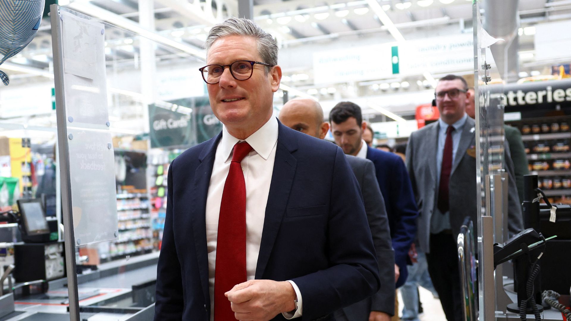 British opposition Labour Party leader Keir Starmer takes a tour around a Morrisons supermarket during a campaign event. /Hannah McKay/Reuters