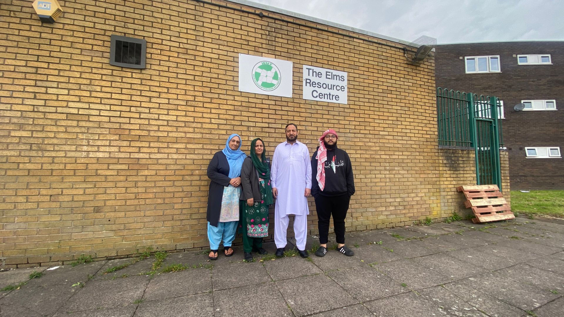 Volunteers at the Wolverhampton food bank initially helped flood victims in Pakistan - now their help is needed at home. /CGTN