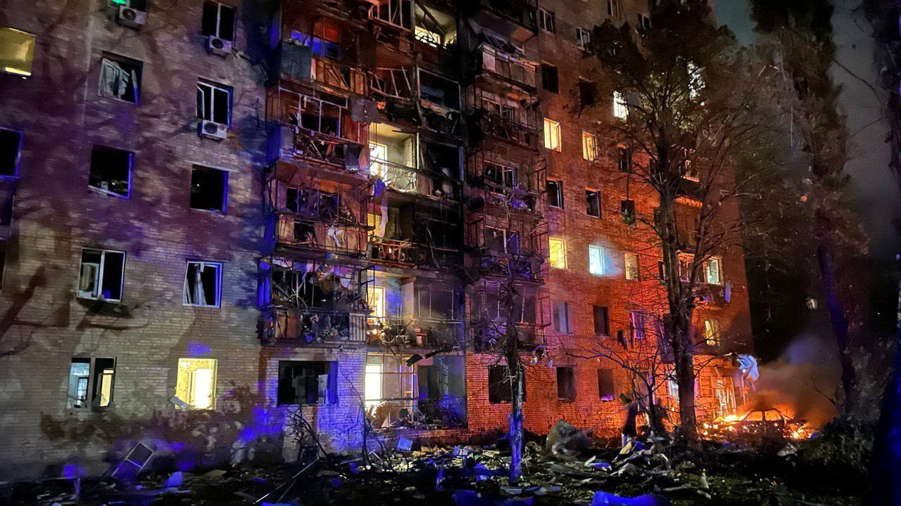 A view shows an apartment building that was damaged, according to local authorities, by debris from a downed Ukraine-launched missile, in Kursk, Russia. /Mayor of Kursk Igor Kutsak via Telegram/Handout via Reuters