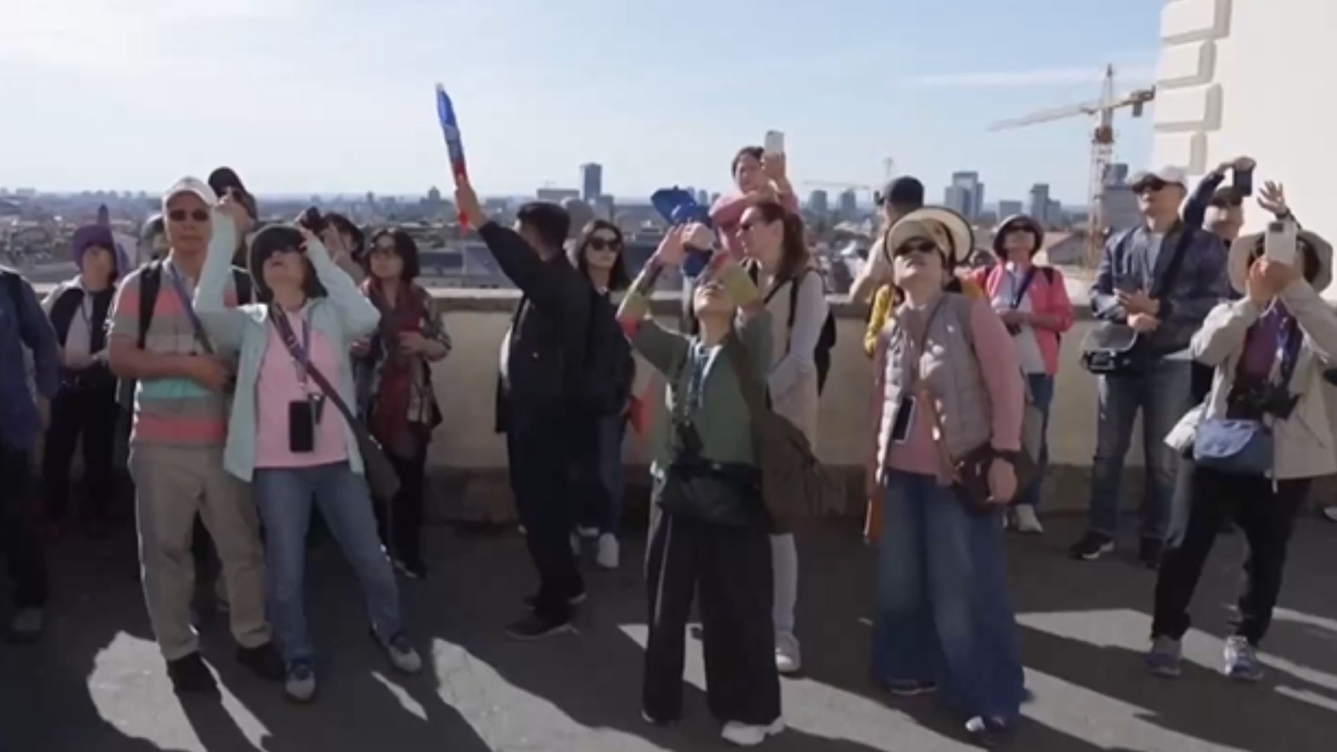 A group of Chinese tourists in Zagreb. /CGTN