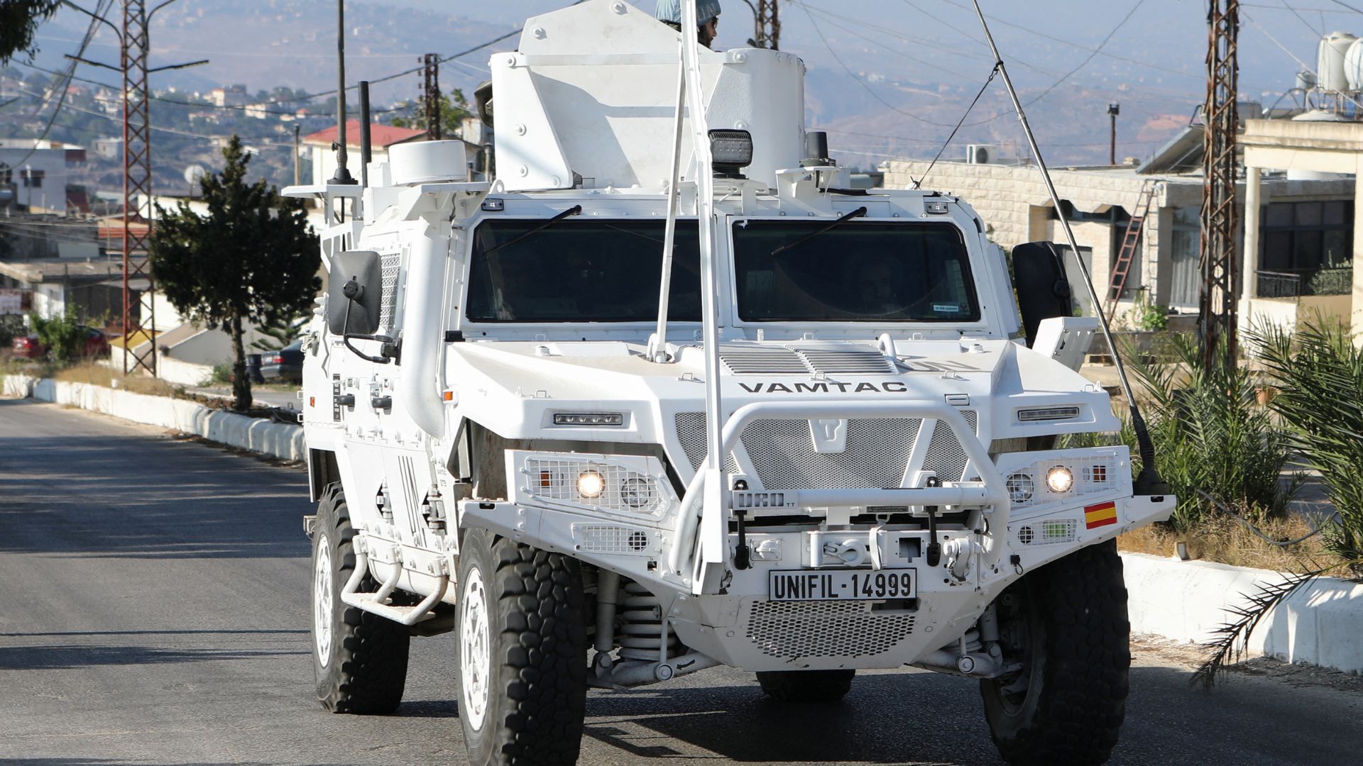 A UN peacekeepers (UNIFIL) vehicle drives in Marjayoun, near the border with Israel, southern Lebanon. /Karamallah Daher/Reuters