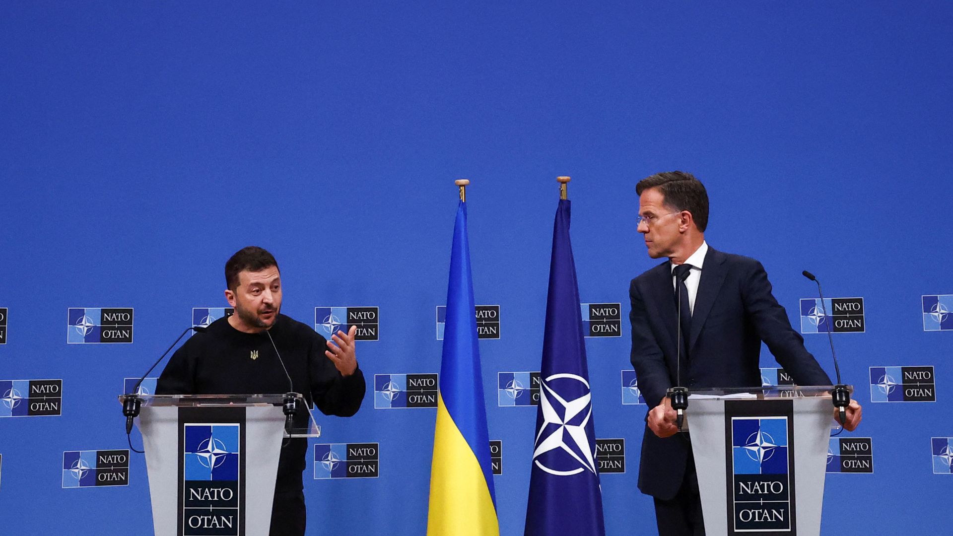 Zelenskyy and NATO Secretary-General Mark Rutte attend a news conference at the Alliance headquarters in Brussels. /Yves Herman/Reuters
