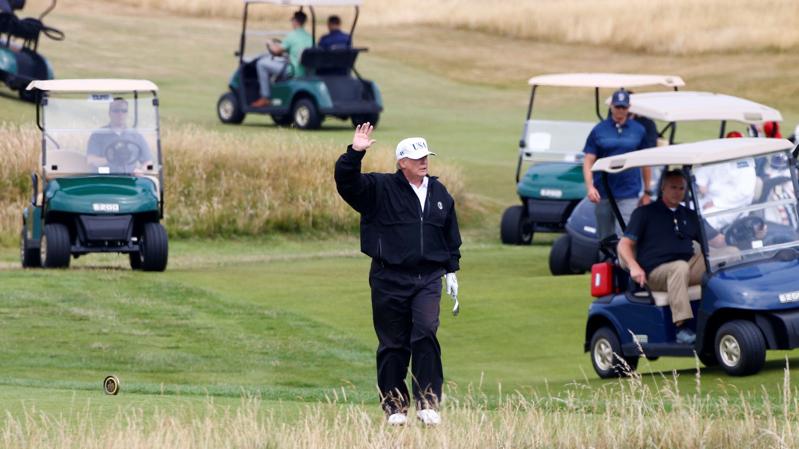 U.S. president elect Donald Trump is a big fan of Scotland's golf courses but less so of its wind turbines. /Henry Nicholls/Reuters