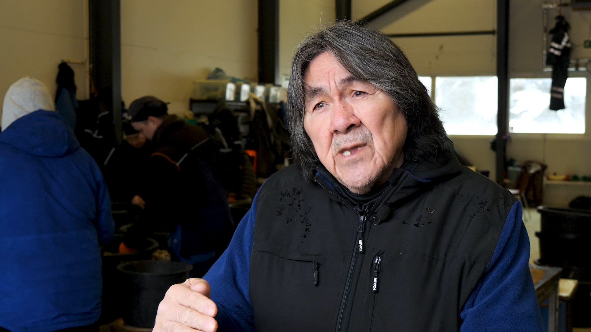 Lars Mathaeussen is among Greenland's 4,000 self-employed fishermen. /CGTN