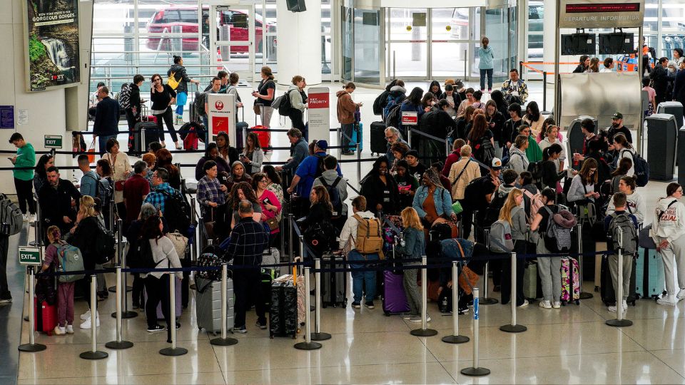 Amid huge fall in European visitor numbers, is U.S. tourism in crisis?