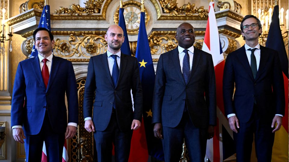London's Ukraine peace talks downgraded after U.S.'s Rubio pull-out