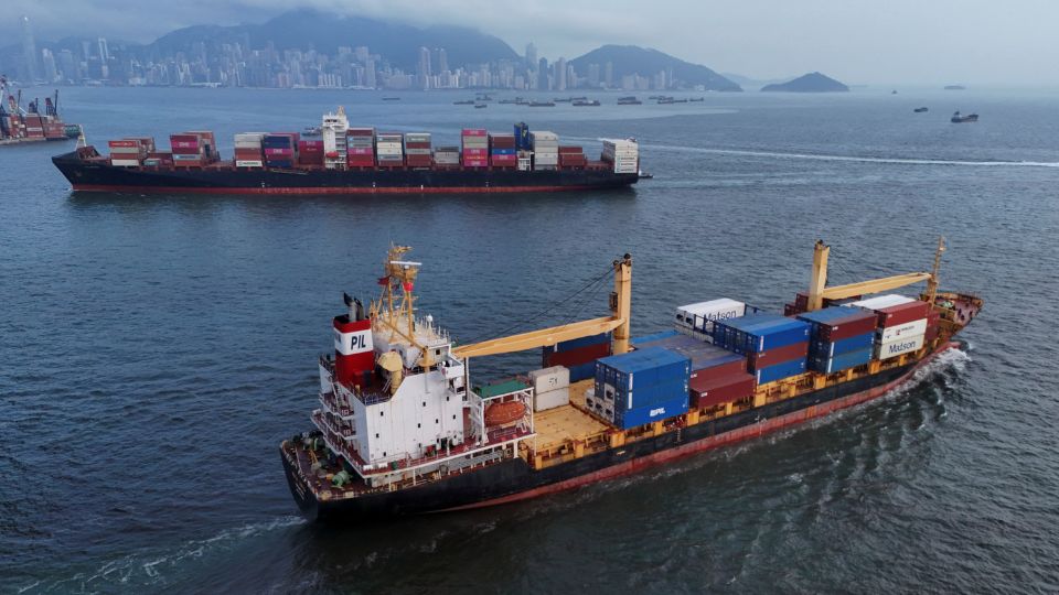 Green hydrogen to decarbonize shipping - green hope or green hype?