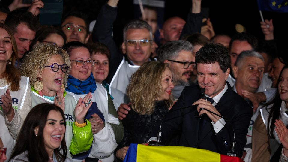 Nicușor Dan wins Romanian presidency in pro-EU turnaround