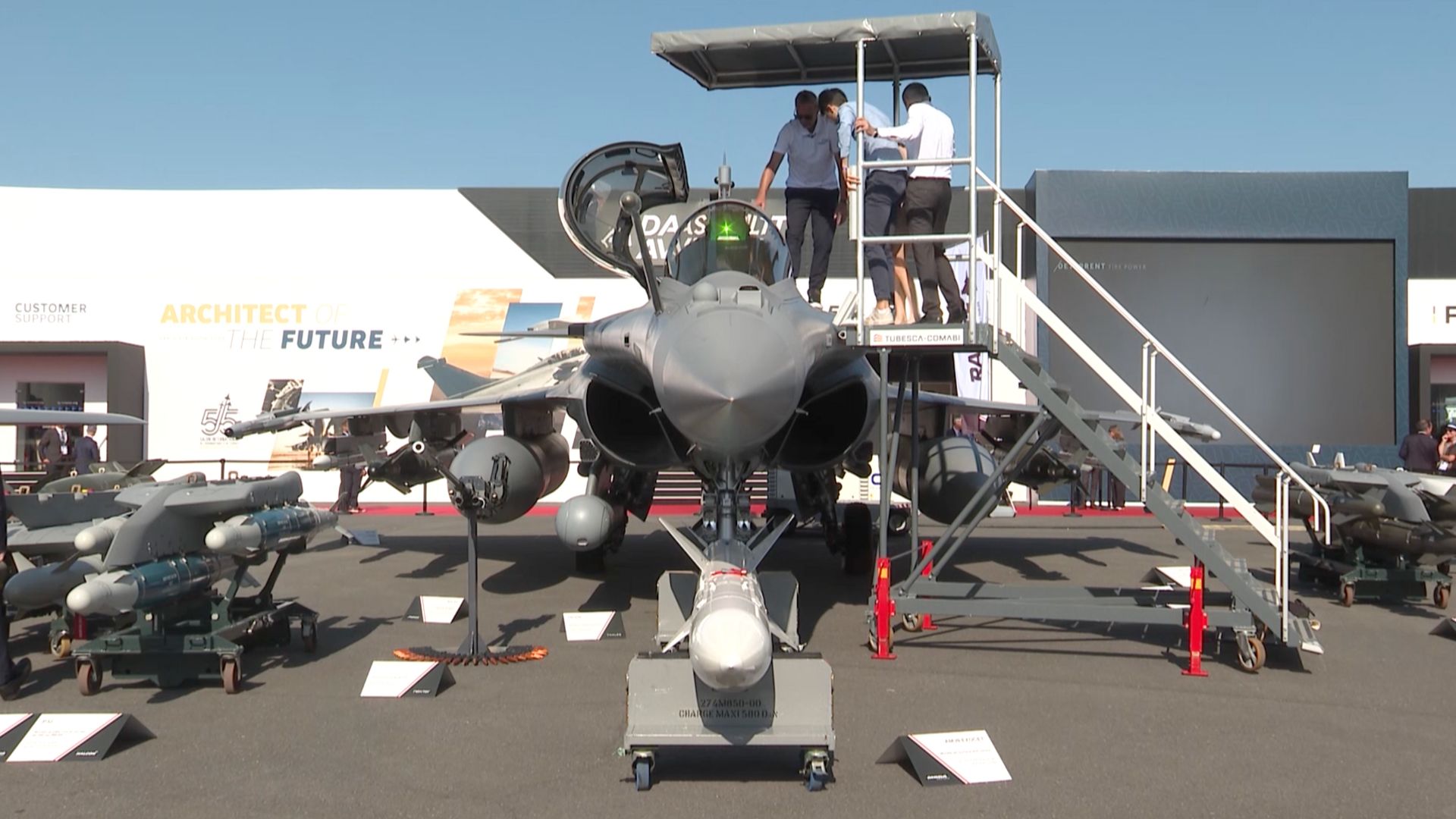 Amid growing global unrest, defense tech attracts attention in Paris
