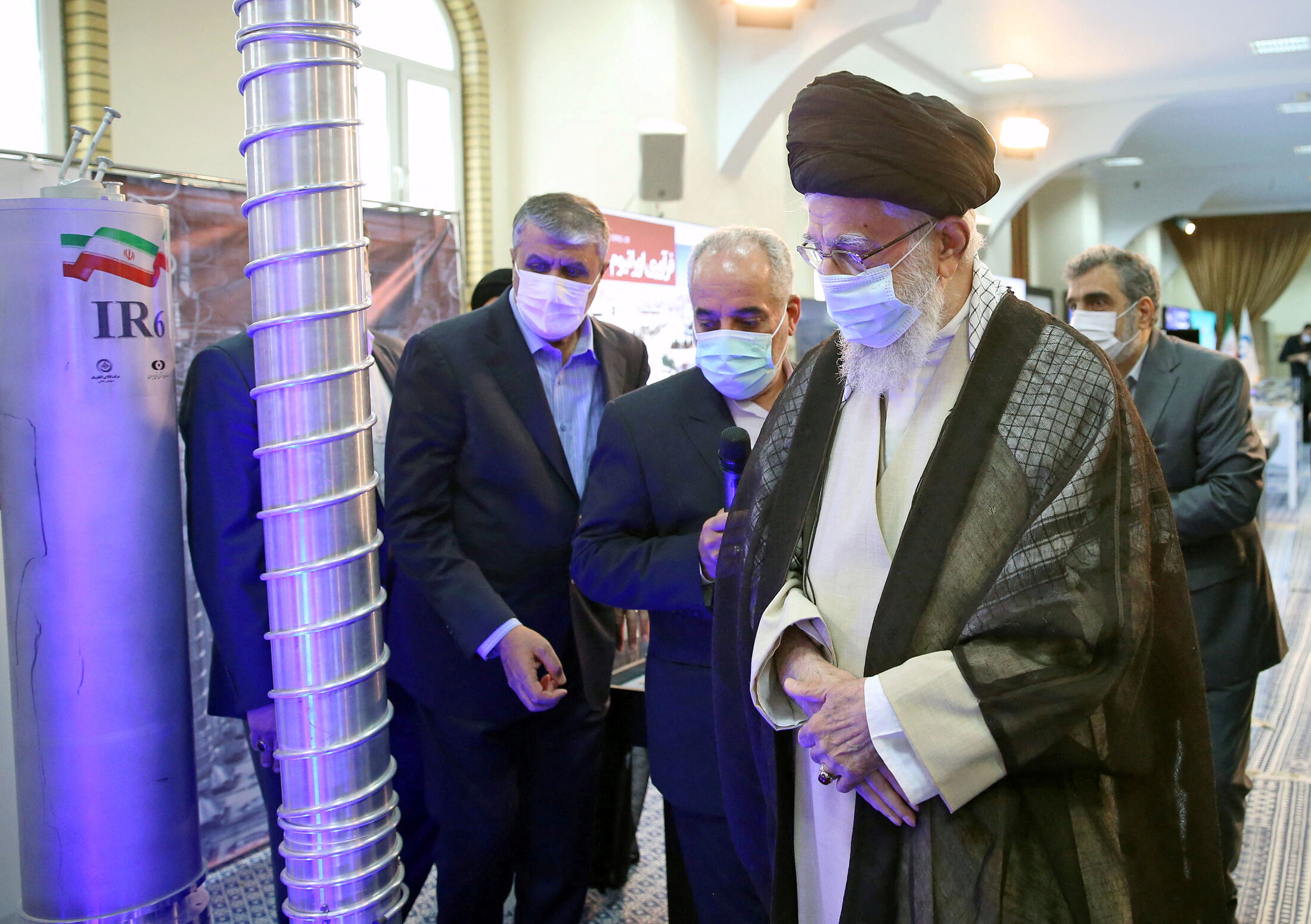 (FILE) Iran's Supreme Leader Ayatollah Ali Khamenei visits the Iranian centrifuges in Tehran, Iran June 11, 2023. / VIA REUTERS
